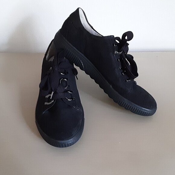 🇩🇪 Waldlaufer Casual Black Shoes - Size 9 - Picture 1 of 5